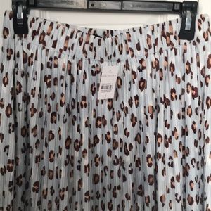 Ann Taylor Pleated Midi Skirt Size Small